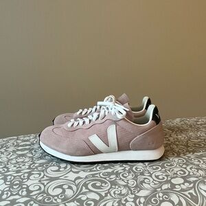 Veja Babe White Rio Branco Sneakers with Box